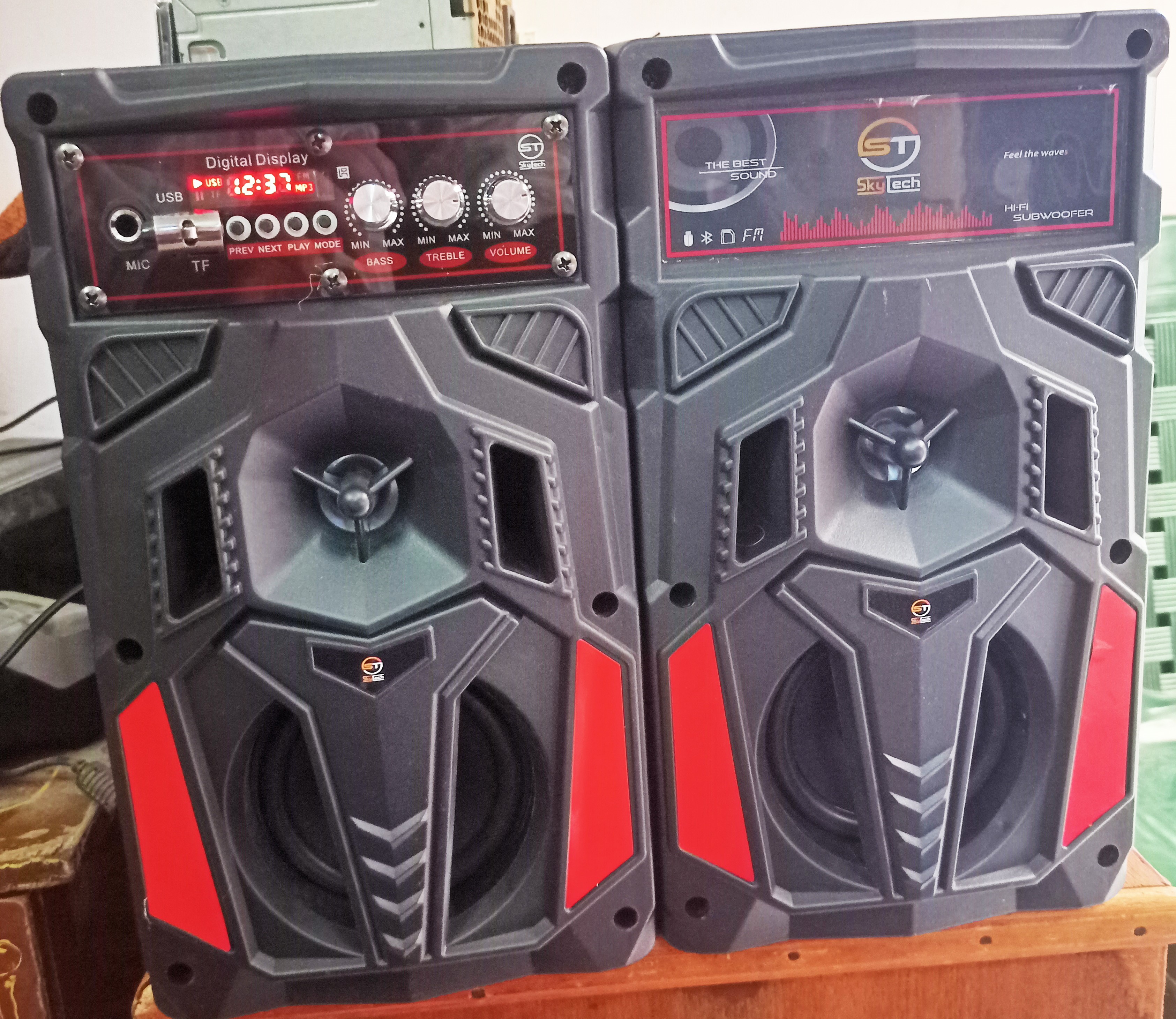 SUB SKYTECH ST-4250 USB-R-BT-FM